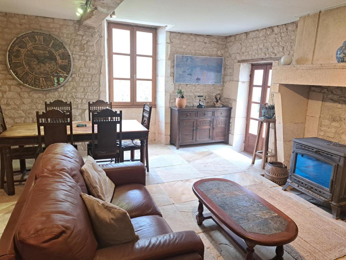 Le Moulin Etourneau - 3 Gites Avec 2 Piscines Champagnac  外观 照片